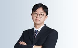 멱살만 잡아도 폭행죄? 술자리 시비의 법적 기준
