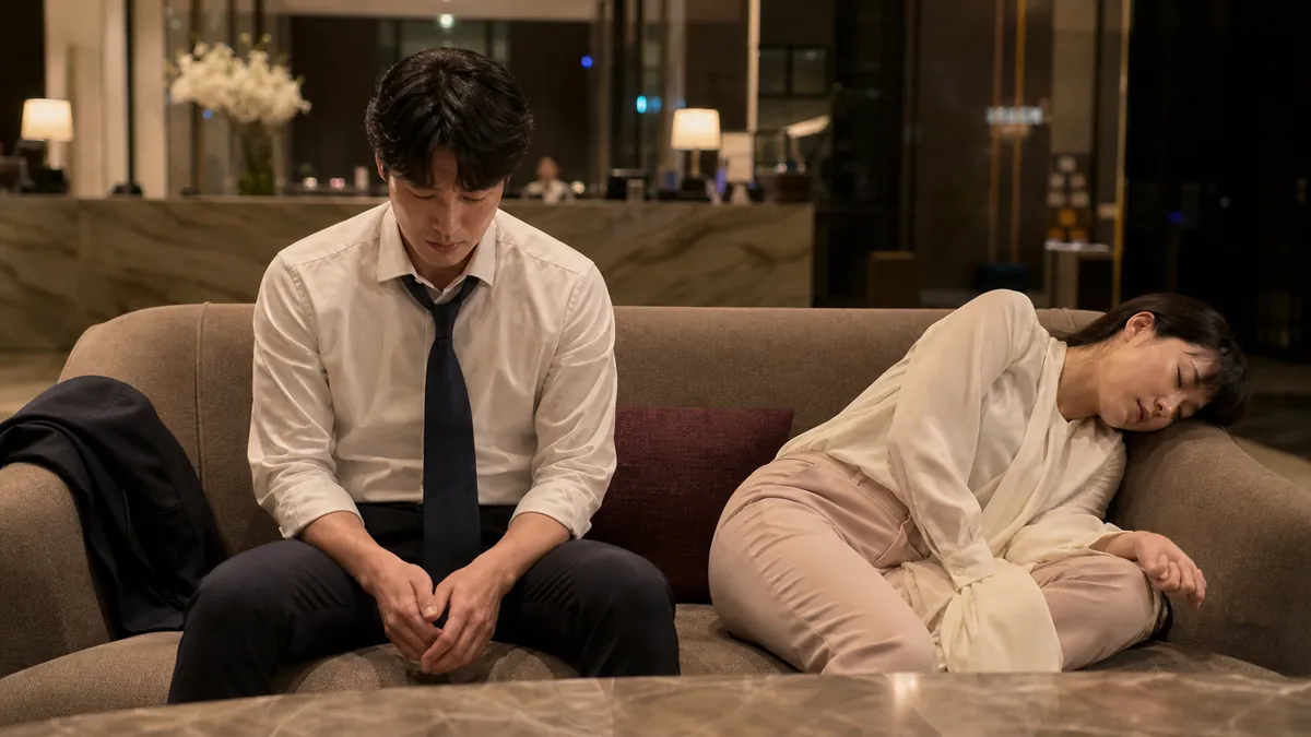 술에 취해 잠든 피해자를 추행한 준강제추행 혐의 대응